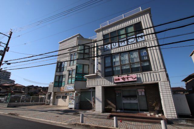 拡大写真：サンシャイン狭山 3階305の外観