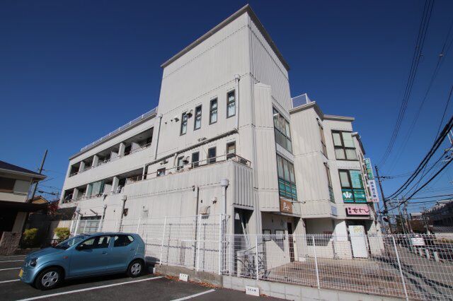 拡大写真：サンシャイン狭山 3階305の外観
