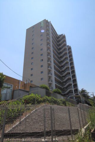 拡大写真:プラネスーペリア泉北原山公園 13階1304の外観