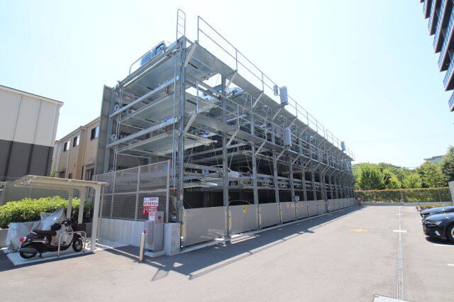 拡大写真:プラネスーペリア泉北原山公園 13階1304の外観