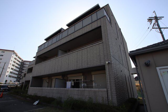 ボナール西山台の外観