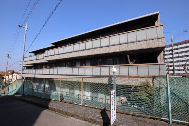 拡大写真:ボナール西山台 3階306の外観