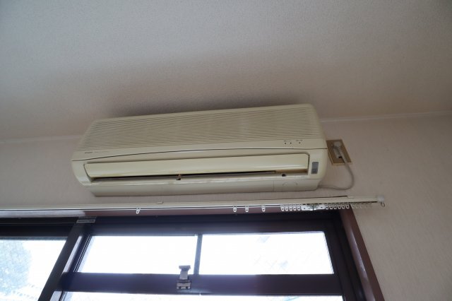 拡大写真:マイデンハイツ 3階301のエアコン