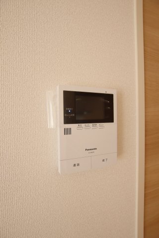 拡大写真:Honu・Repos(ホヌ・ルポ)A棟 2階203のTVインターホン
