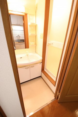 拡大写真:シエル金剛 1階103の洗面所
