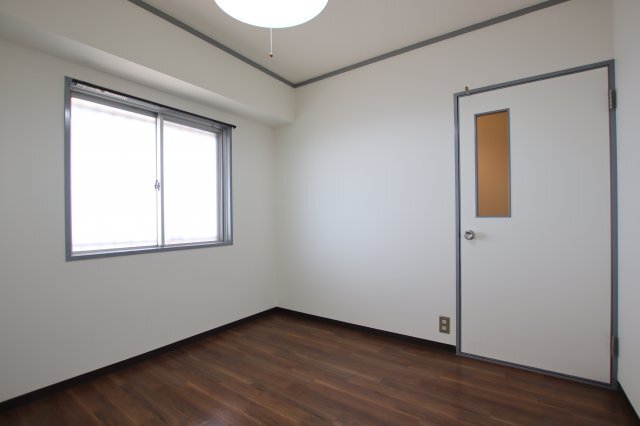 拡大写真:春木マンション 4階403の子供部屋
