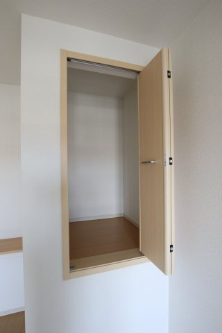 拡大写真:プリムラTK01 2階201の収納