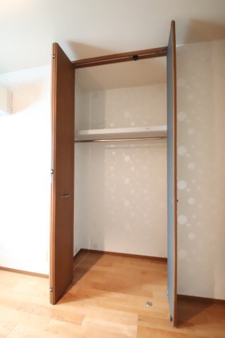 拡大写真：カンフリエブーケ 1階1の収納