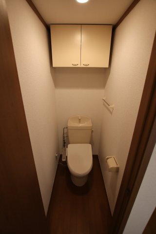 拡大写真:キャンパニュールA・B棟 1階B102のトイレ