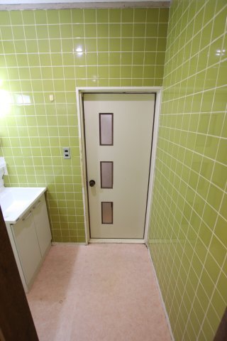 拡大写真:堺市中区陶器北 1階1の洗面所