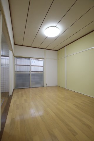 拡大写真:堺市中区陶器北 1階1の居間