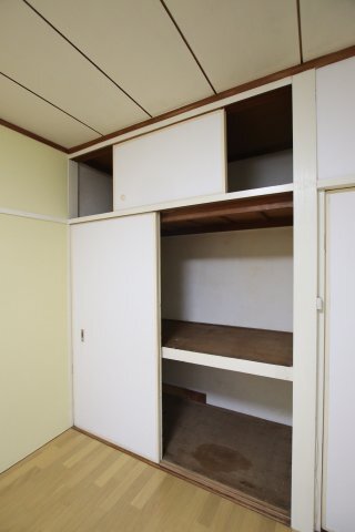 拡大写真:堺市中区陶器北 1階1の収納