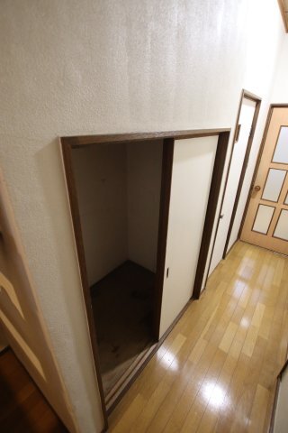拡大写真:堺市中区陶器北 1階1の収納