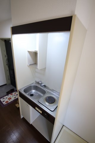 拡大写真:弘成エステートビル 3階301のキッチン