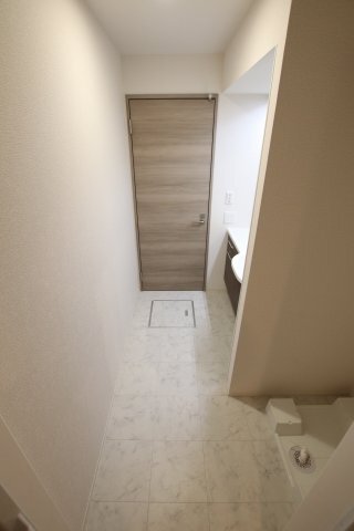 拡大写真:CASAMUKAINO 3階303の洗面所