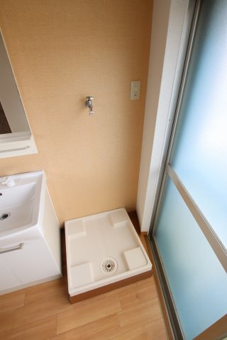 拡大写真:Re-Home福田 1階1104-の室内洗濯機置場