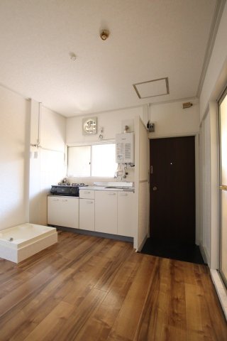 拡大写真:マンション北野田 1階16の居間