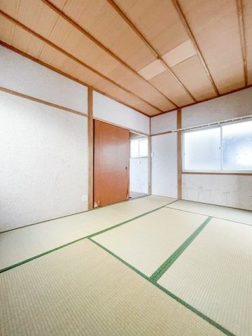 拡大写真:西板持町8丁目戸建 1階1の和室