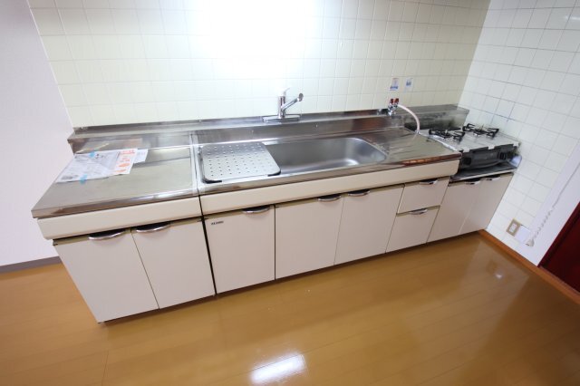 拡大写真:グリーンハイツ須賀 2階207のキッチン