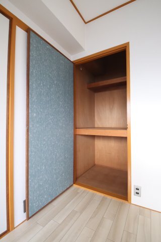 拡大写真:椋本マンション 1階103の収納