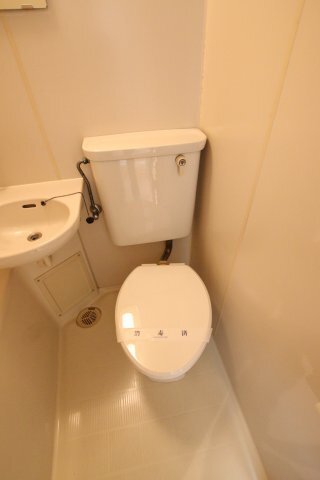 拡大写真:ラフォーレ北野田 3階302のトイレ