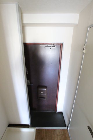 拡大写真:小林マンション 3階308の玄関