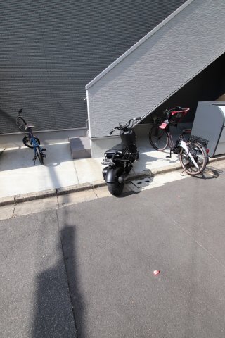 拡大写真:コンフォータス 2階202のその他共有部分