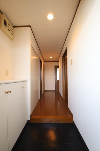 拡大写真:ヴェルドール深井 8階802の玄関