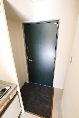 拡大写真:ルミエール旭ヶ丘 3階301の玄関