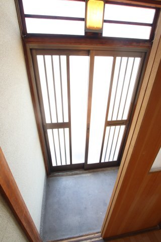 拡大写真:北余部アパート 2階202の玄関
