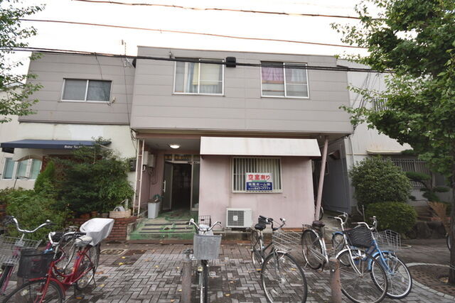 中宮ハイツの外観
