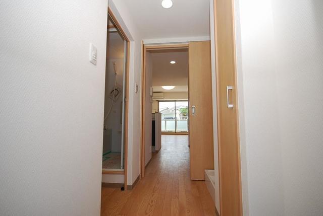 拡大写真:シャンテー御殿山2番館 5階502の内観