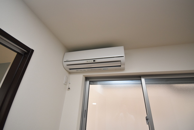 拡大写真：コンフォート枚方元町 3階303の内観