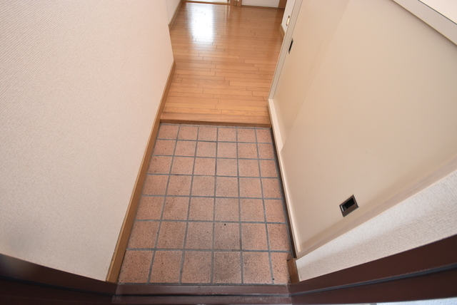 拡大写真:グリーンタウン東香里マンション 4階402の内観