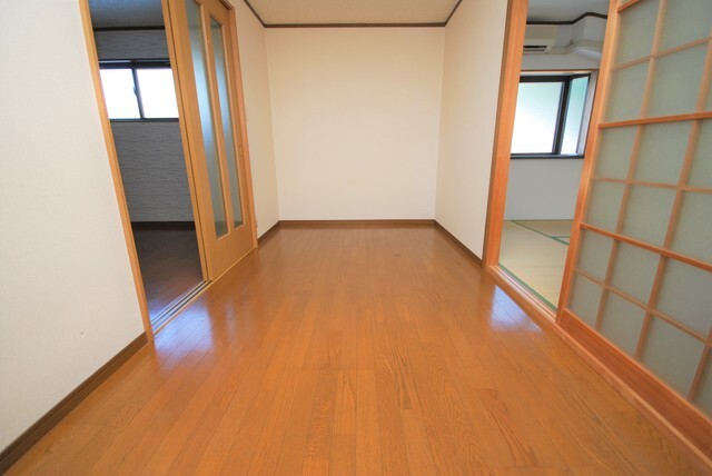 拡大写真:プレアール南住吉 3階303の内観