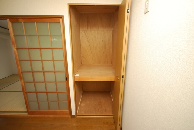 拡大写真:プレアール南住吉 3階303の内観