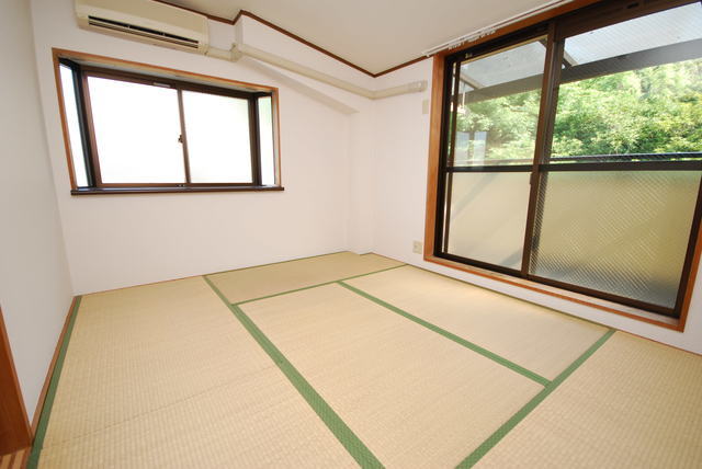 拡大写真:プレアール南住吉 3階303の内観