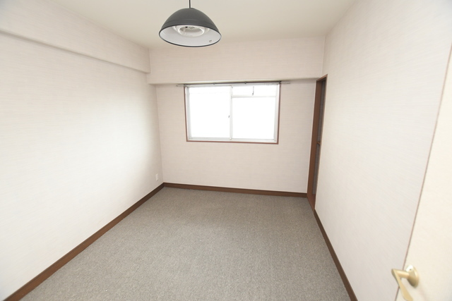 拡大写真:くずはニューハイツ 3階304の内観