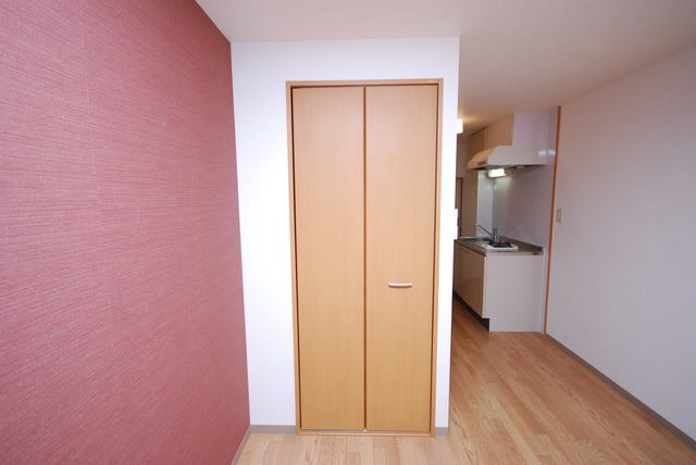 拡大写真:レオハイム津田1 1階113の内観
