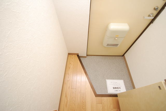 拡大写真:レオハイム津田1 1階113の内観