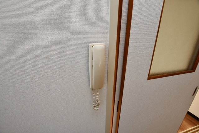 拡大写真:ロイヤルコート 4階408の内観
