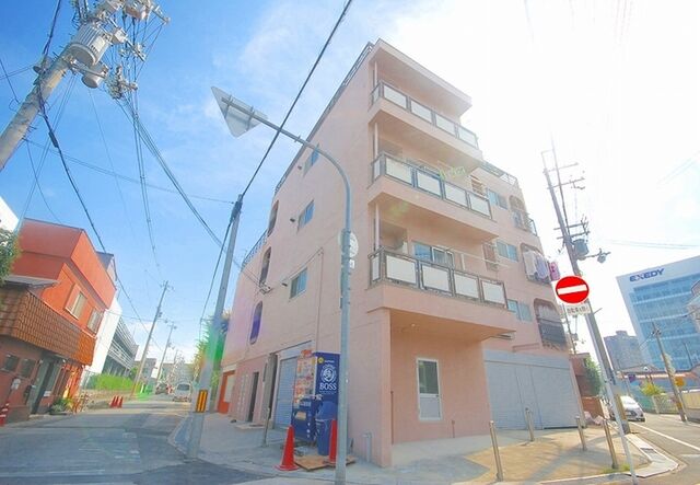 寝屋川コーポラスIの外観