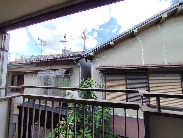 拡大写真:エスト香里 2階202の内観