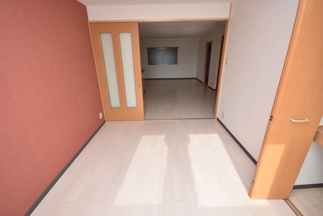 拡大写真:レオハイム木屋 4階403の内観