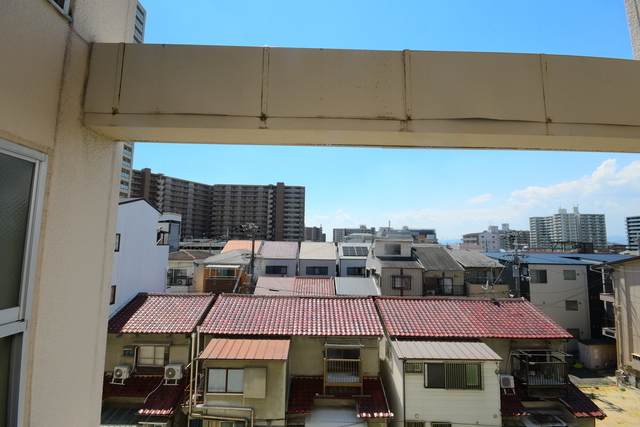 拡大写真:サンセルジュ香里園 4階403の眺望