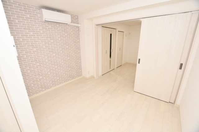 拡大写真:クリエオーレ若葉町 2階202のリビング