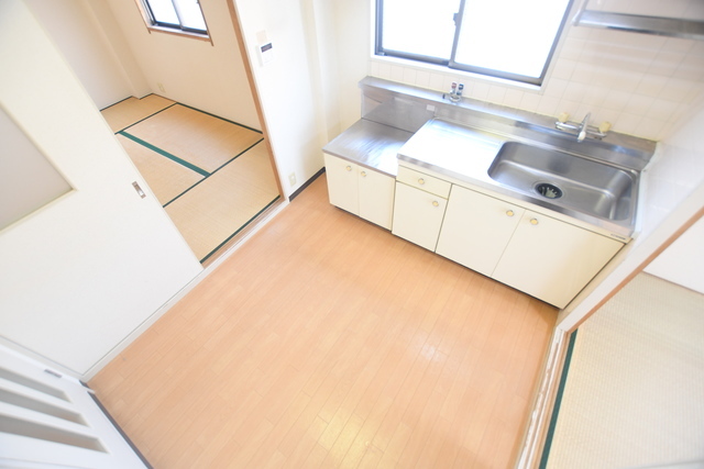 拡大写真:中井マンション 3階302のダイニング