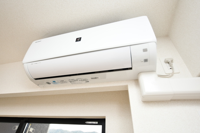 拡大写真:エスコンディーテ 3階302のエアコン