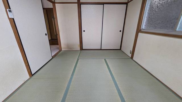 拡大写真:倉治2丁目貸家 1階1の和室