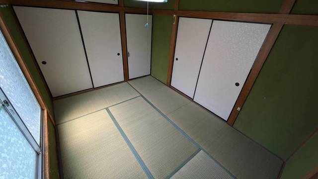 拡大写真:倉治2丁目貸家 1階1の和室
